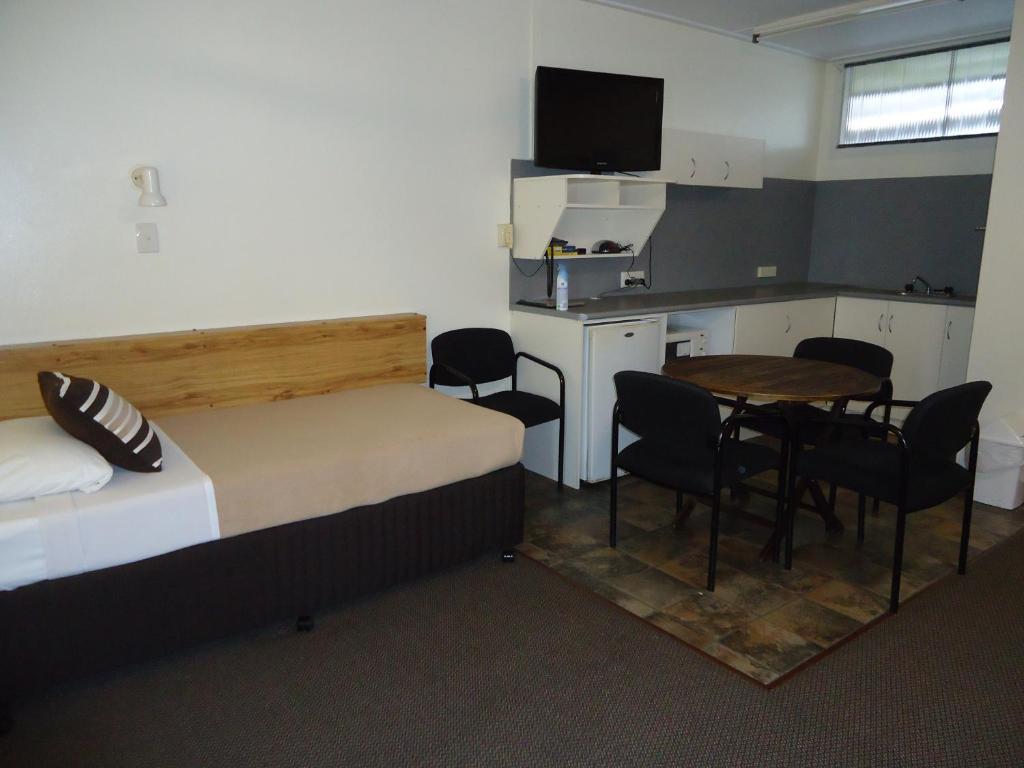 Moondarra Motel Innisfail Bilik gambar