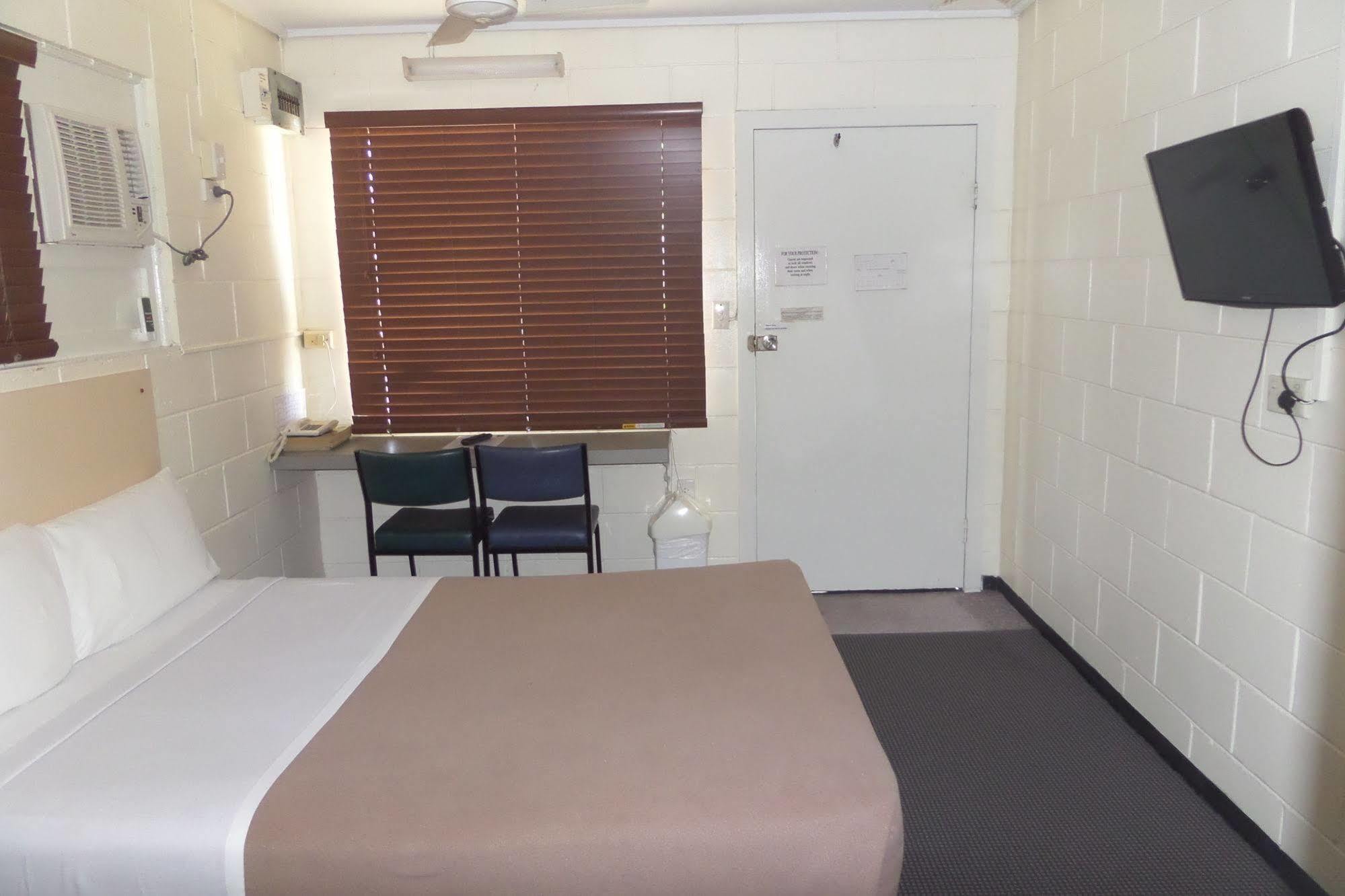 Moondarra Motel Innisfail Luaran gambar