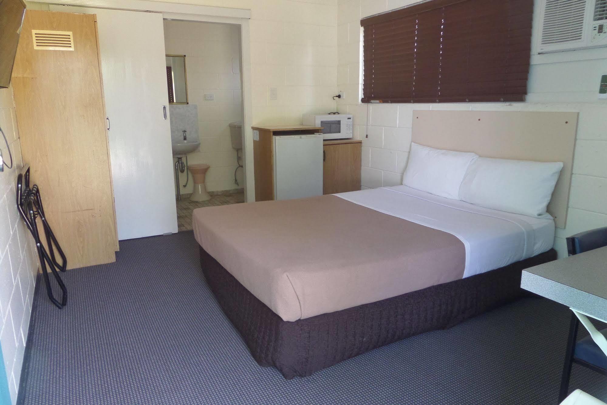 Moondarra Motel Innisfail Luaran gambar