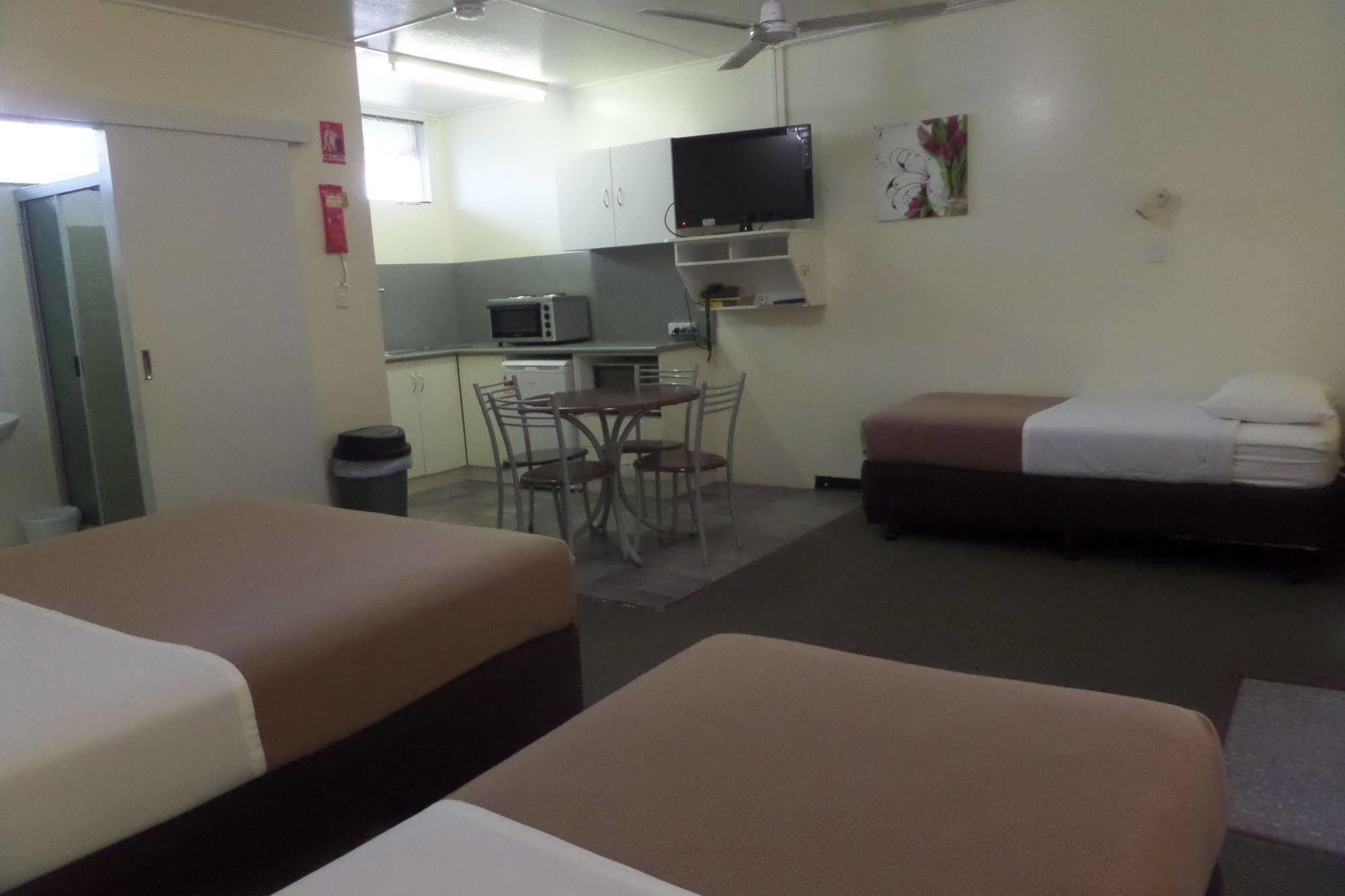 Moondarra Motel Innisfail Luaran gambar