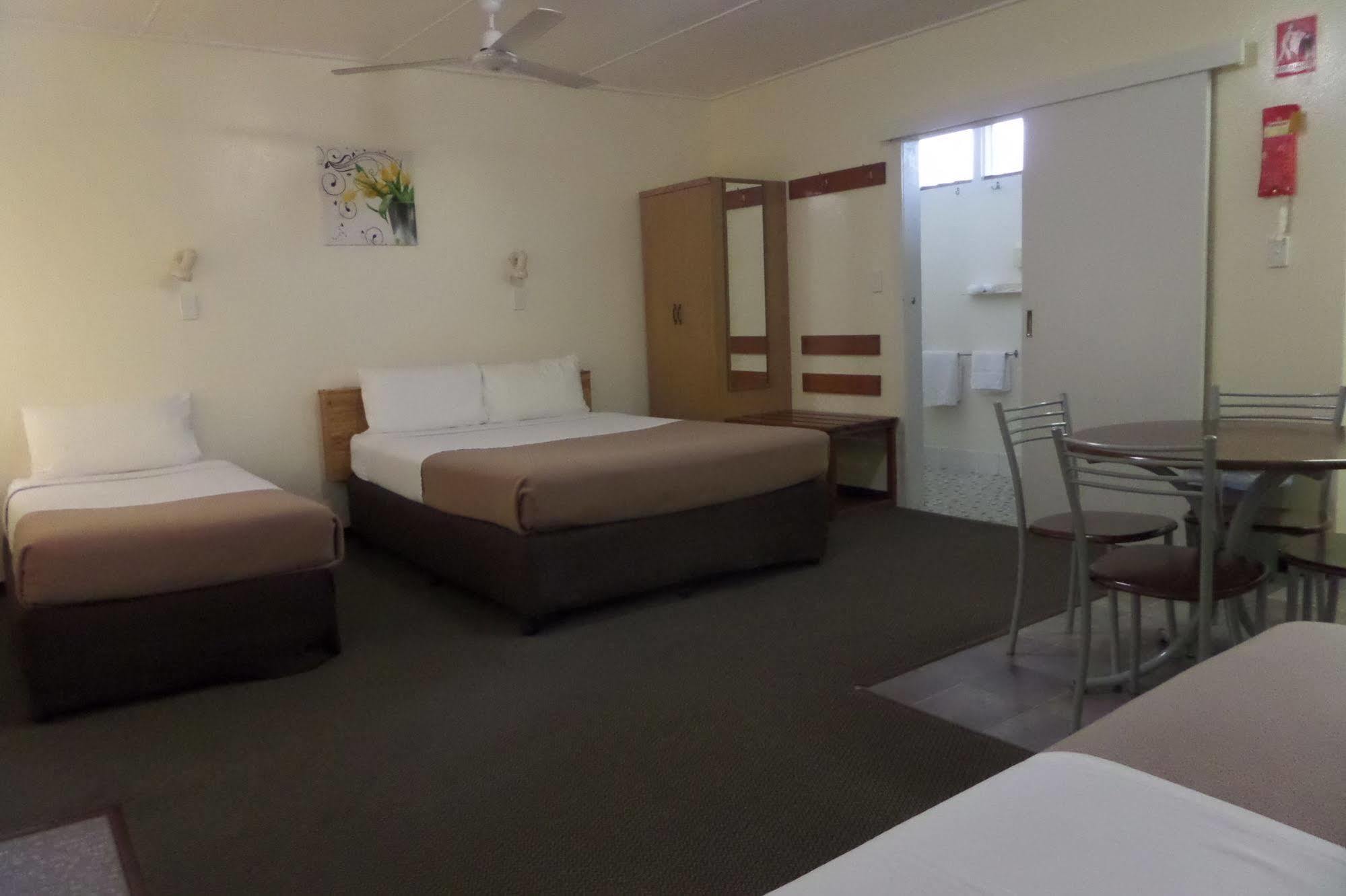 Moondarra Motel Innisfail Luaran gambar